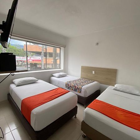 Suites Laureles Медельин Экстерьер фото